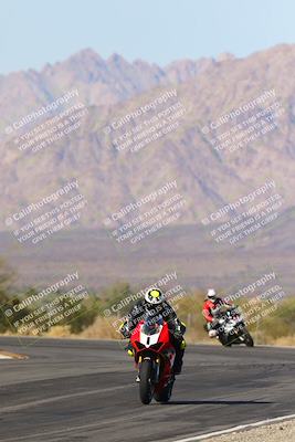 media/Dec-10-2023-SoCal Trackdays (Sun) [[0ce70f5433]]/Turn 3 Exit-Wheelie Bump (115pm)/